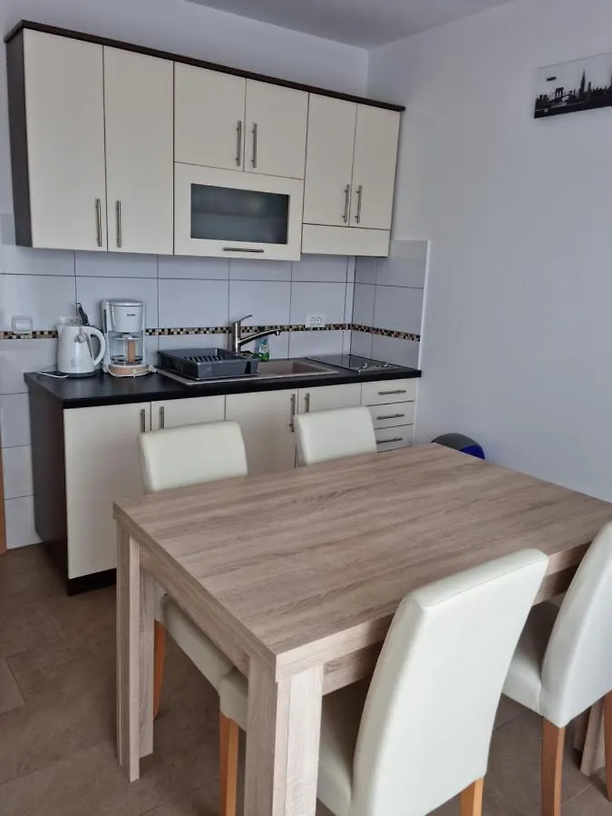 Appartments D&D Peroj Apartmán