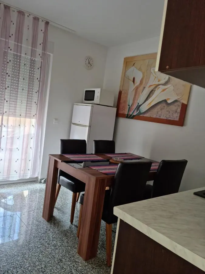 Appartments D&D Peroj 0*,  Chorvatsko