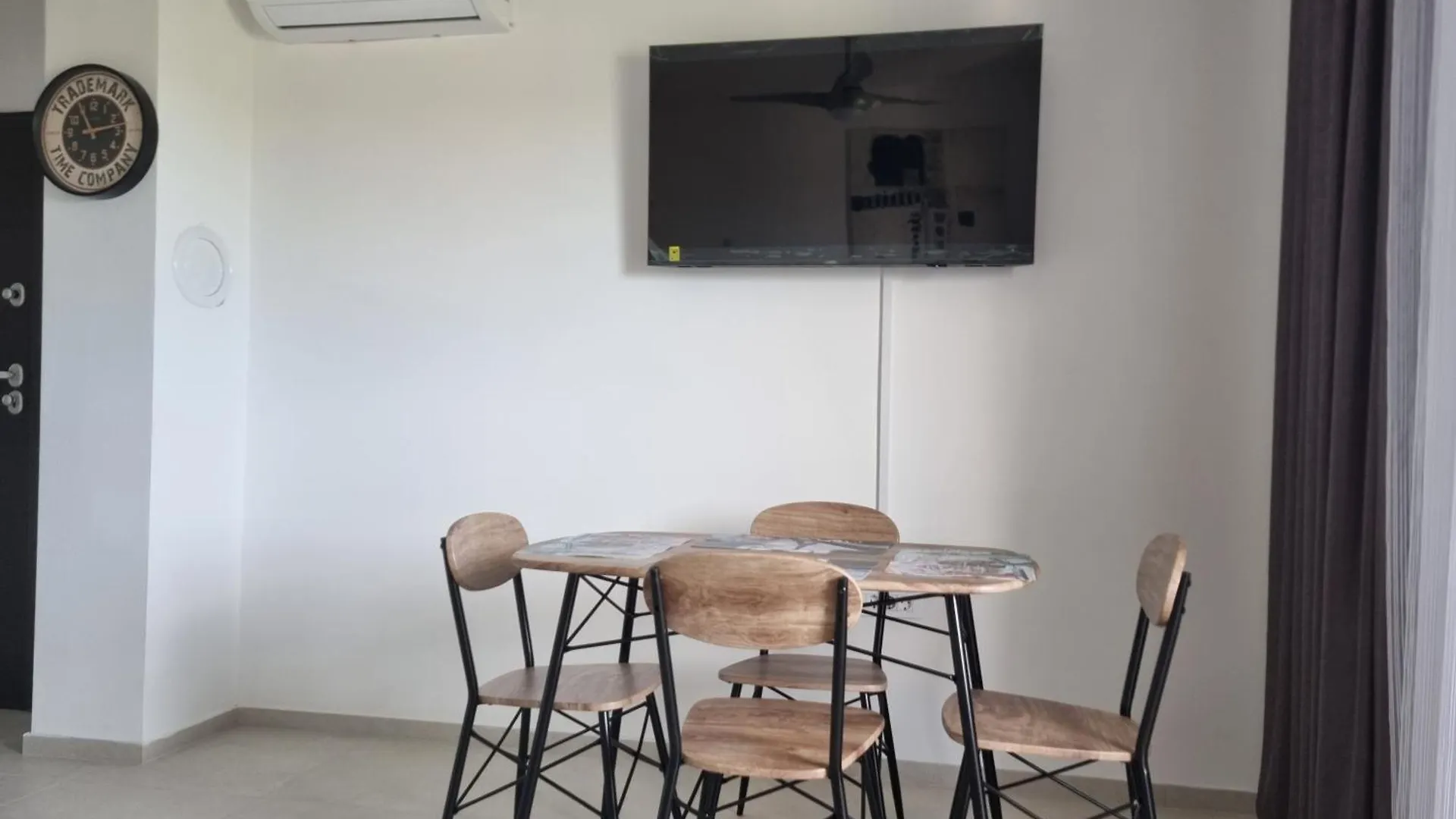 Apartmán Appartments D&D Peroj