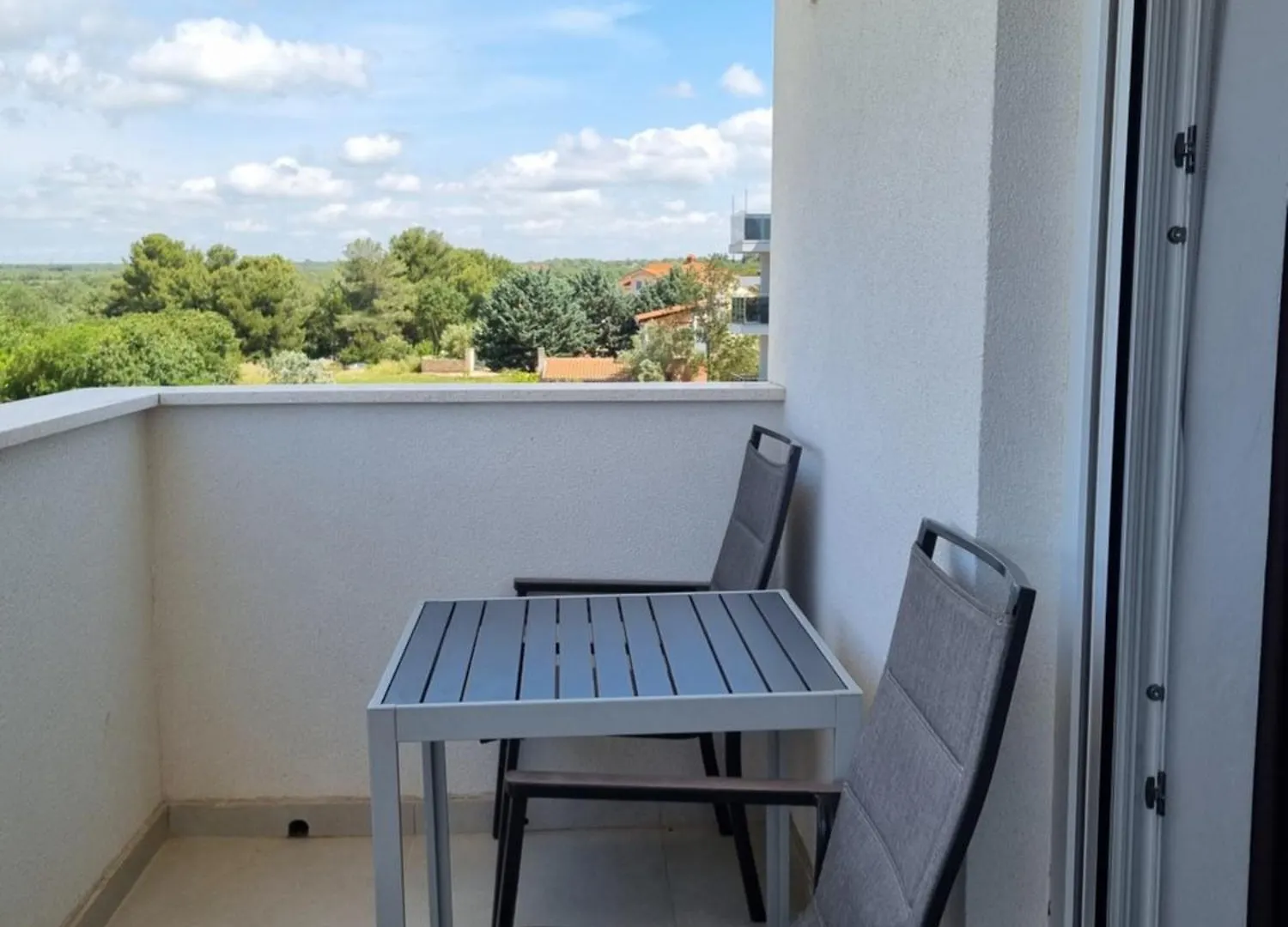 Appartments D&D Peroj 0*,